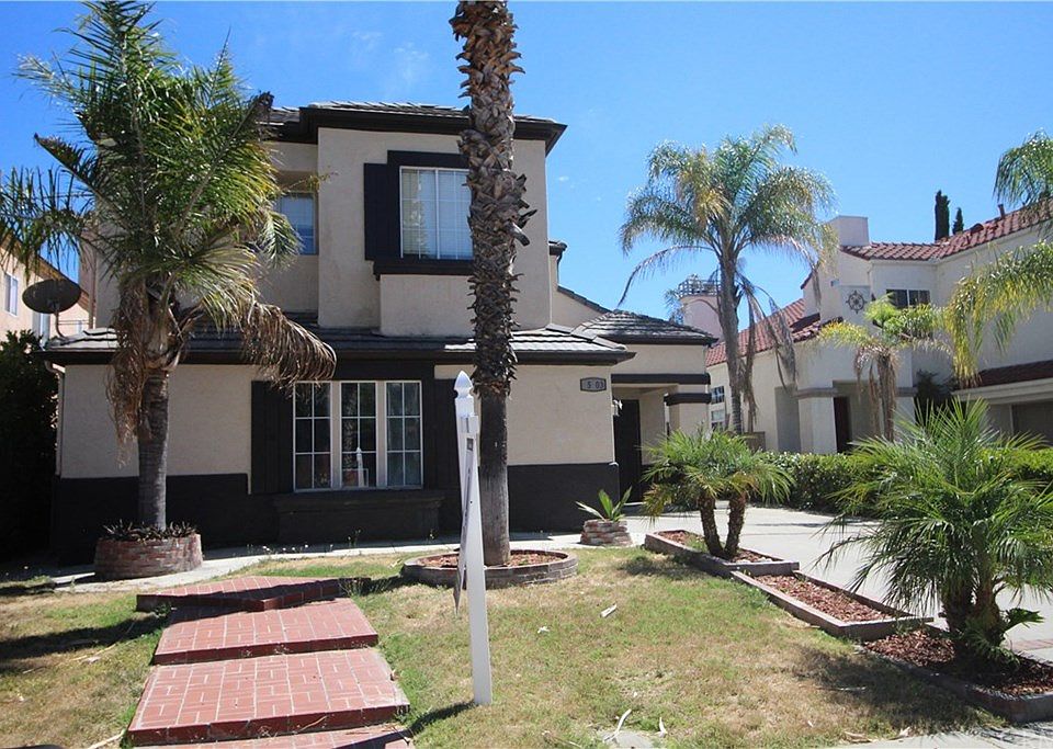 1st image of 25103 Calle Entradero