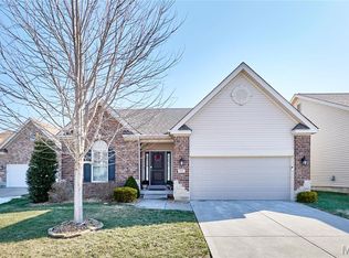 935 Ridgepointe Place Cir, Lake Saint Louis, MO 63367
