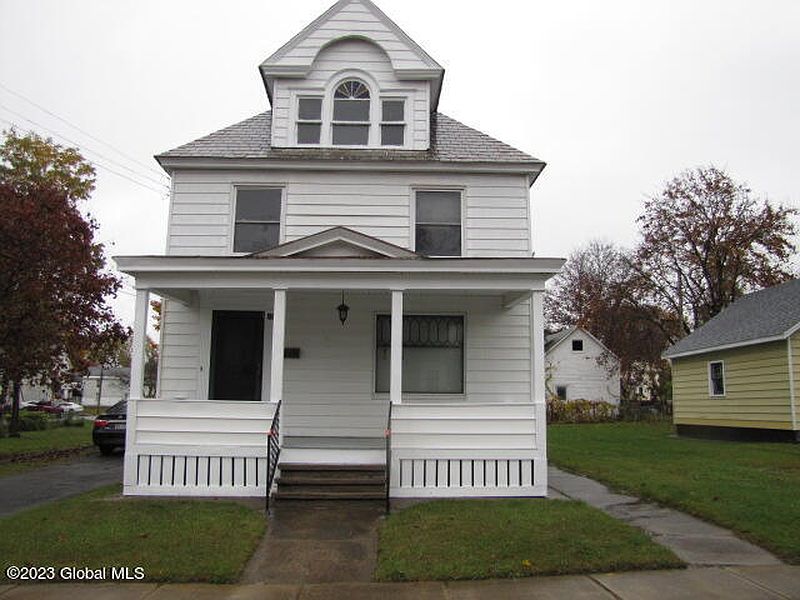 3rd image of 15 3rd Avenue