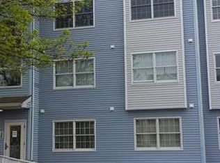 833 Edpas Rd, New Brunswick, NJ 08901