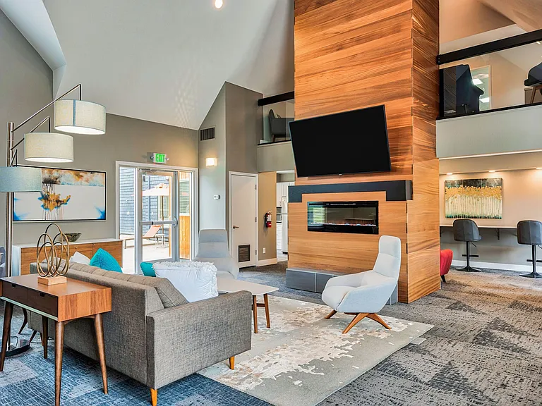 Sterling Pointe — Photo 16