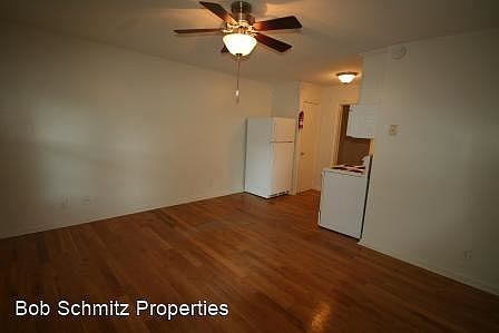 3rd image of 1212 W Chapel Hill St #3187743