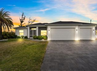 2534 SW 4th Pl, Cape Coral, FL 33914