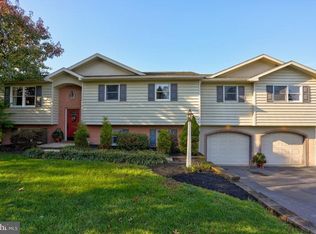 116 Melony Ln, Lititz, PA 17543