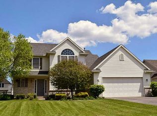 6056 Brookestone Village Ln, Sylvania, OH