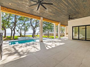 221 Clermont Cv, Freeport, FL 32439