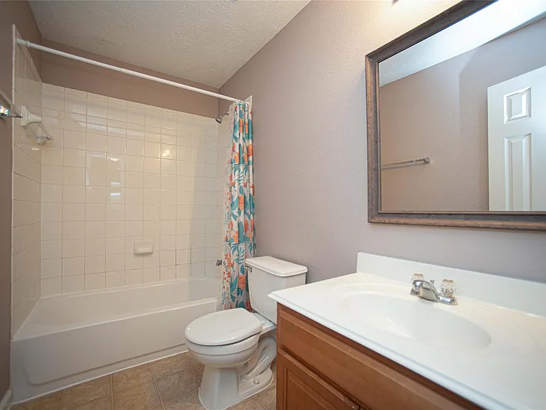 29314 Legends Bluff Dr — Photo 22