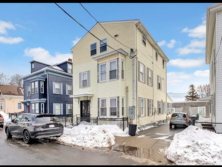 50 Warner St #2 — Photo 8