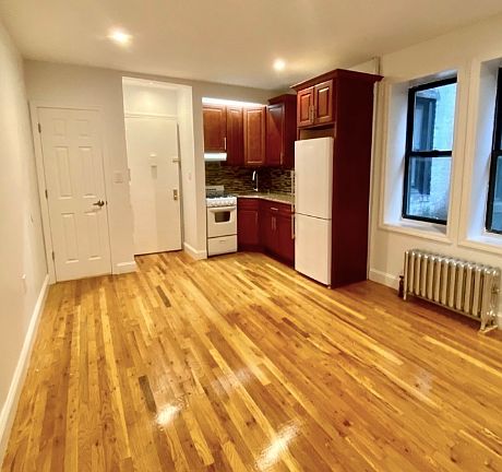 2nd image of 57 Herkimer St #1108