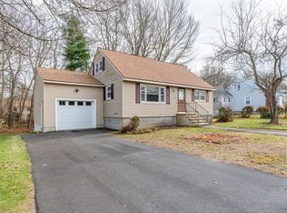 69 Leo Ave, Dracut, MA 01826