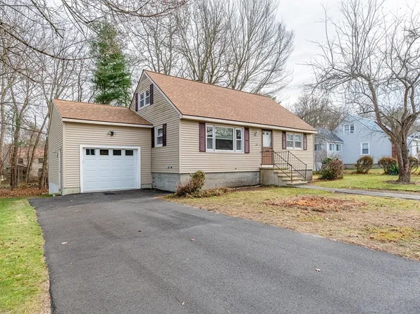 69 Leo Ave, Dracut, MA 01826