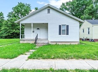 2166 S 13th St, Springfield, IL 62703