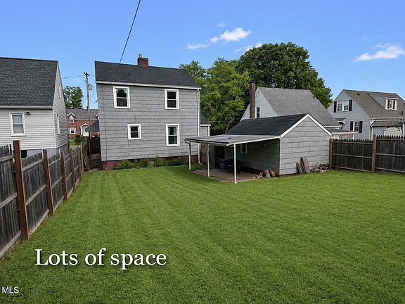 3rd image of 89 Violet St