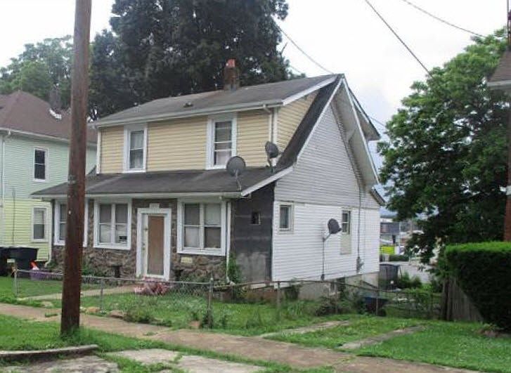 1st image of 2420 Orange Ave NW