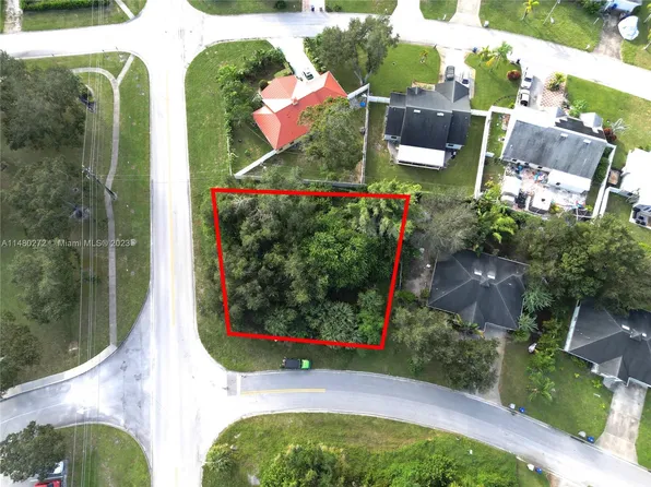 1965 6th Ave SE, Vero Beach, FL 32962