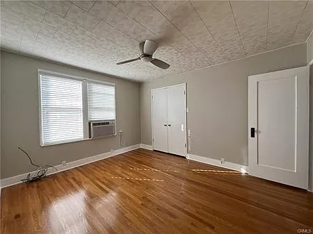 423 Magnolia St — Photo 38