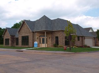 2316 Troon Cir, Shawnee, OK 74801