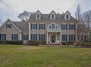 560 Chews Landing Rd, Haddonfield, NJ 08033