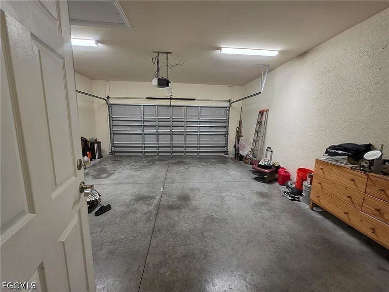 6004 Pecan Cir — Photo 18