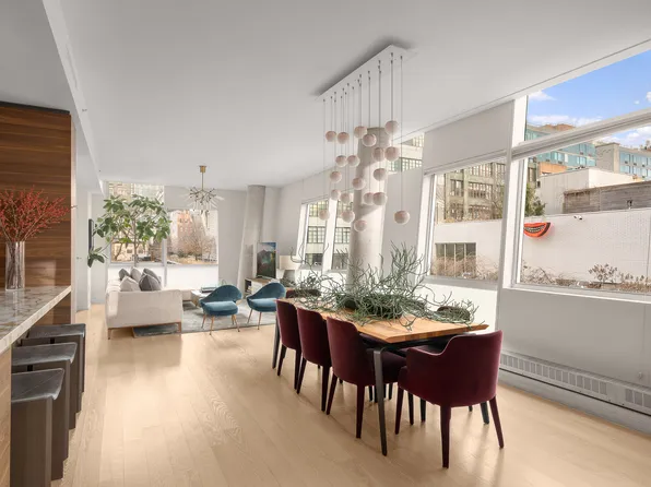 245 Tenth Avenue 3W image 2 of 15