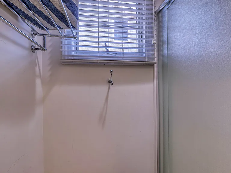 119 N Belmont Ave — Photo 30
