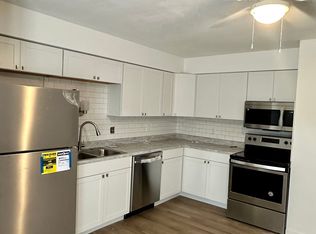 224 Gettysburg Rd APT C, Belleville, IL 62226