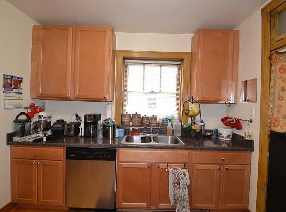 3rd image of 3842 N Bernard St #2