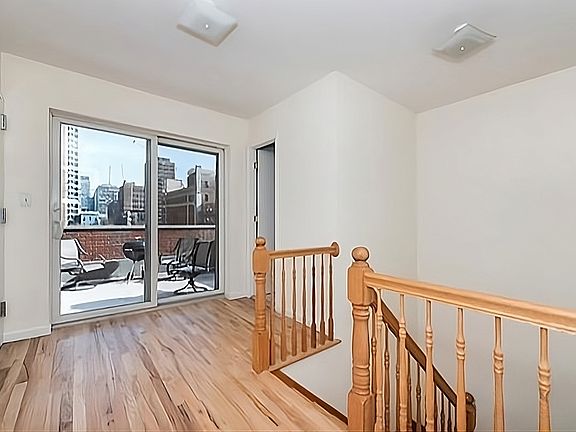 2nd image of 182 Lexington Ave APT 2