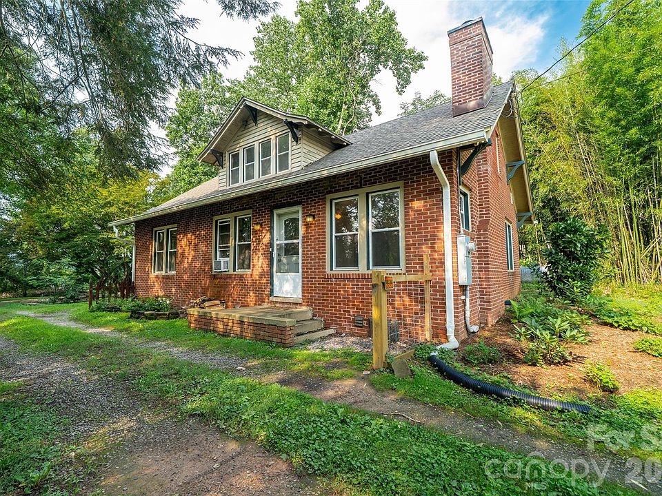 1st image of 76 Starnes Cove Rd