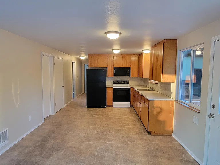 kitchen dinning room