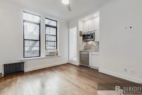 Rented by Barkoff Residential  | media 21