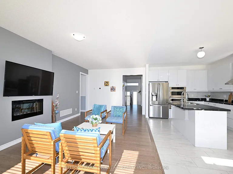 23 Beatrice Dr — Photo 11