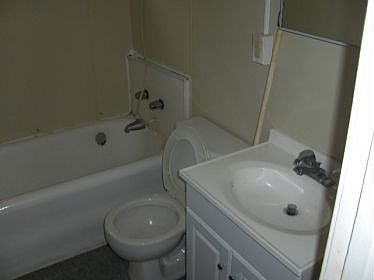 2nd image of 210 North St