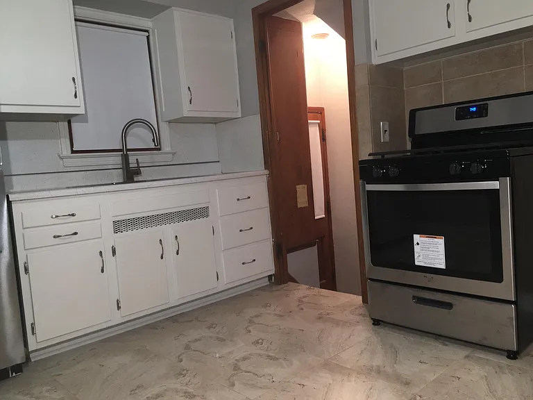 5401 Biddulph Ave — Photo 8