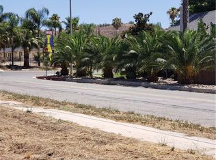 6 Main St #3, Lake Elsinore, CA 92530