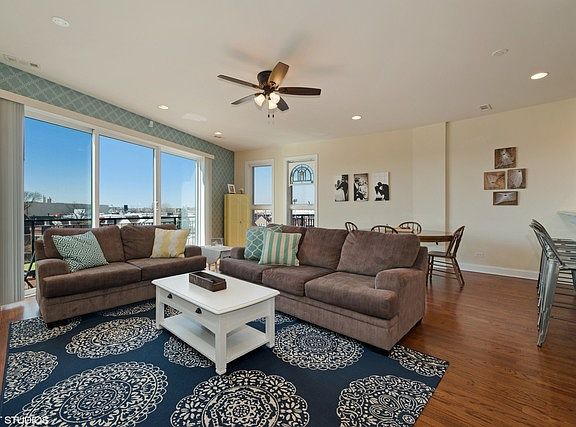 3rd image of 3501 N Elston Ave #4