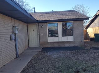 12418 SW 2nd St, Yukon, OK 73099