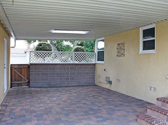 4th image of 5302 Adenmoor Ave