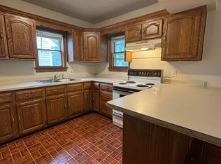 132 McKinley Ave, Clintonville, WI 54929