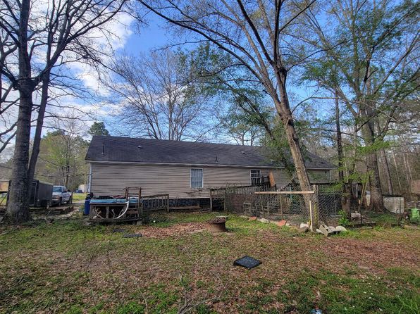 19619 Cardinal Cove Dr, Saucier, MS 39574