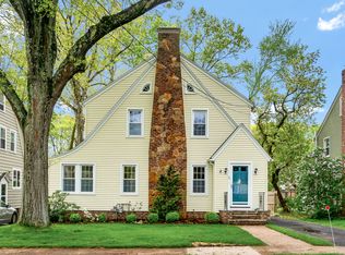 20 Elgin St, Hamden, CT 06517