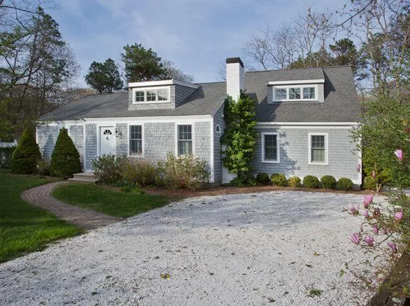 114 Long Pond Road, Marstons Mills, MA 02648