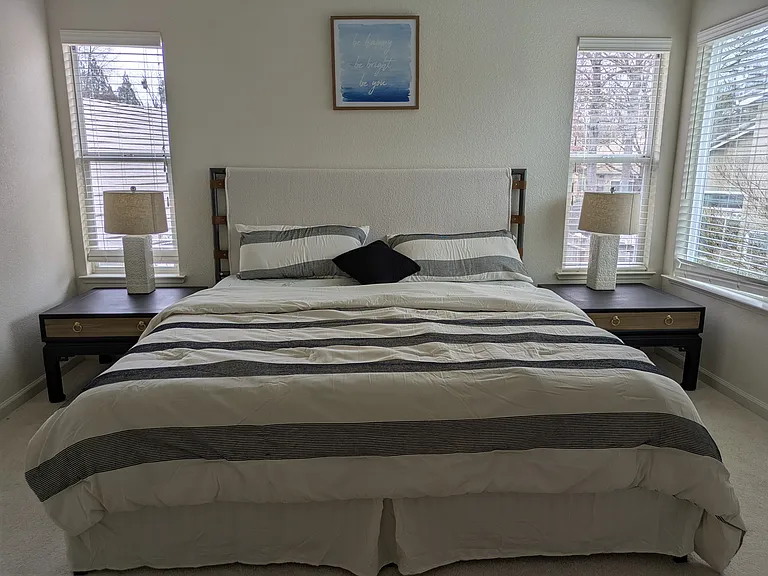 Donegan Ct — Photo 7