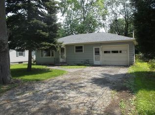 1050 Homer Ave, Aurora, IL 60505