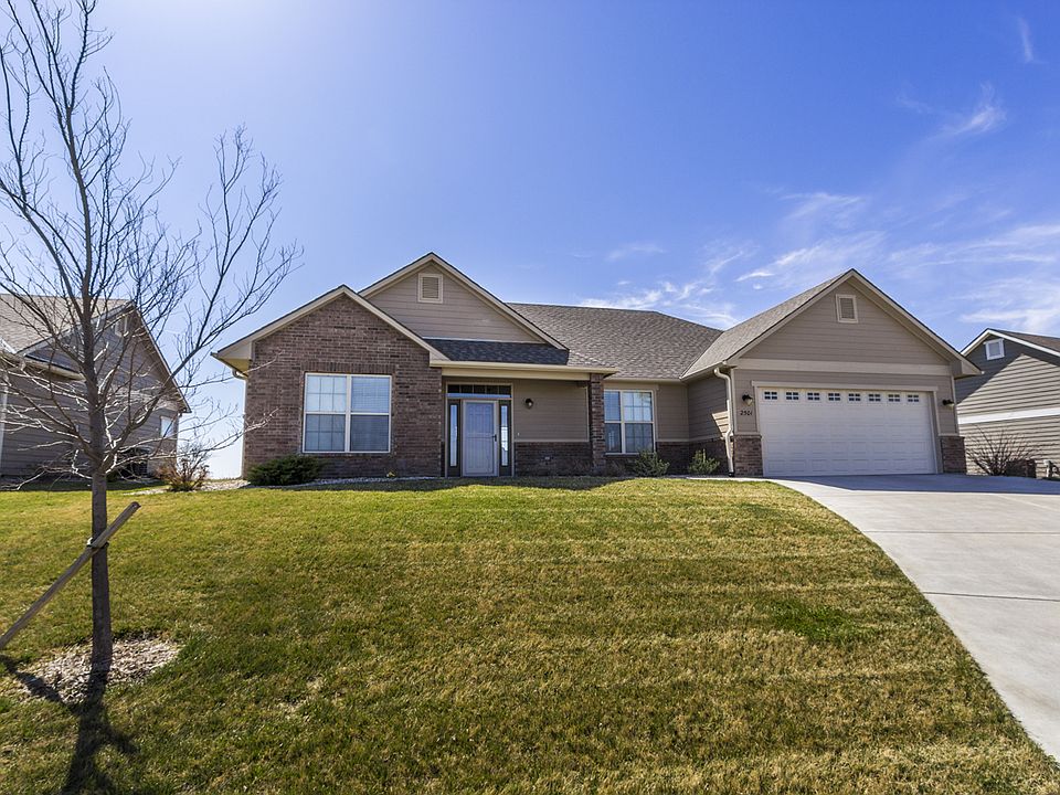 1st image of 2501 Bellerive Dr