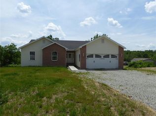 425 Jenny Ln, Uniontown, PA