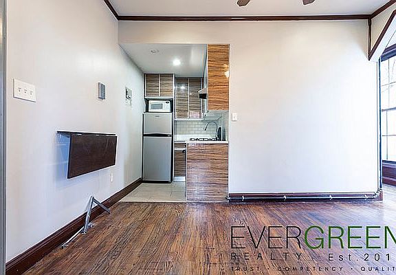 5th image of 144 Lefferts Pl #2F