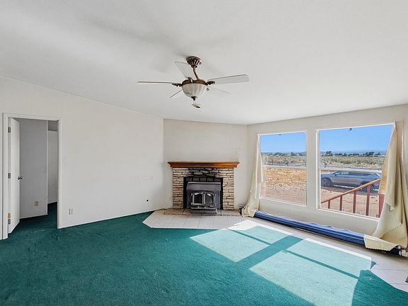 3rd image of 8 Lavanda Ln