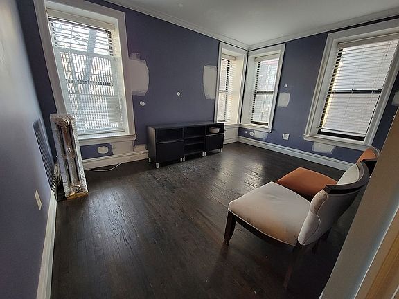 3rd image of 170 Lenox Ave #2B