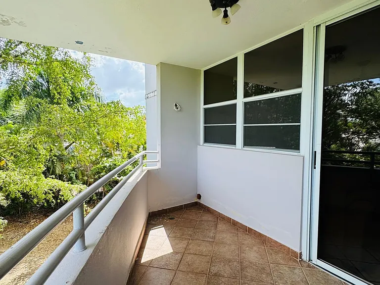 1304 Condominio Flamingo Bayamon #1304 — Photo 3
